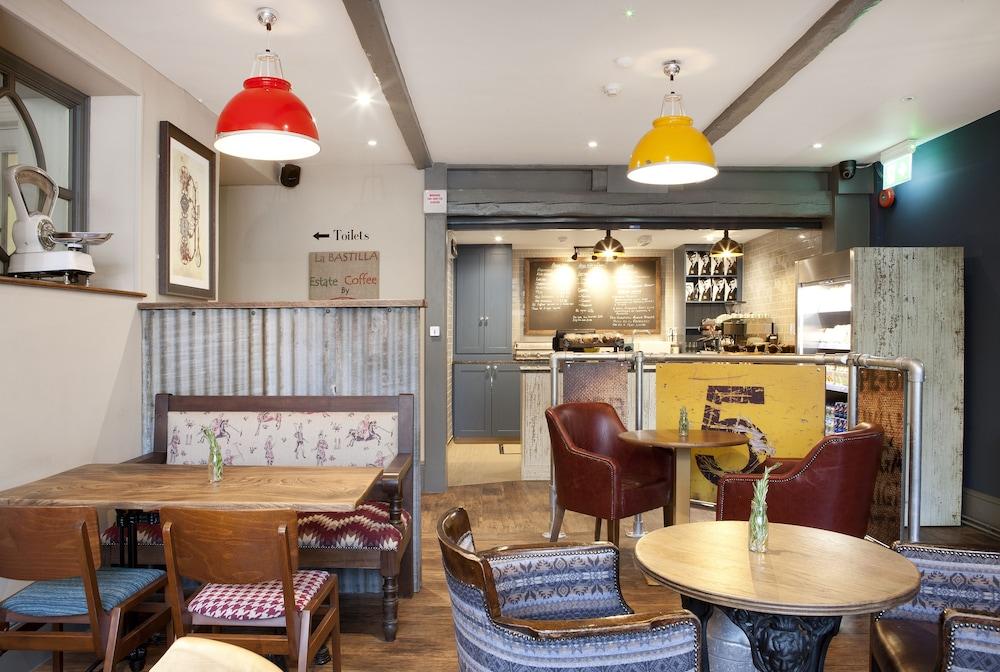 George Hotel & Granary Frome Exterior photo